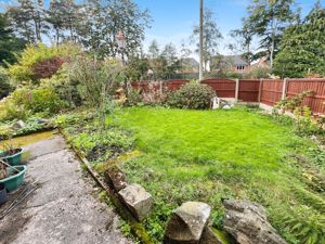 Side Garden- click for photo gallery